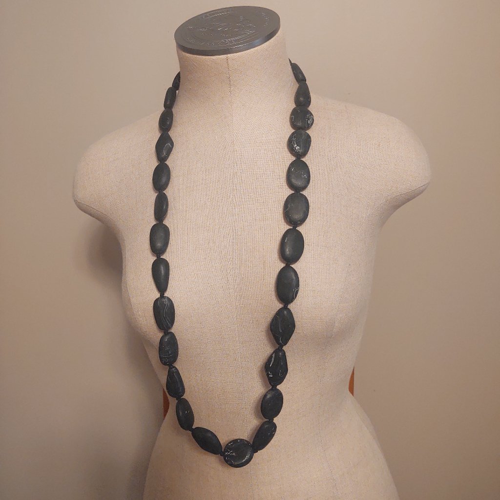 Pebble Necklace